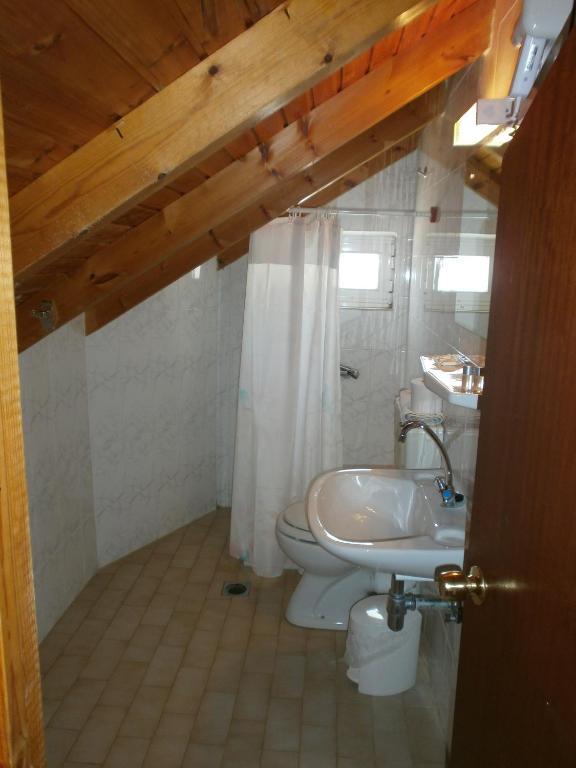 Nicolas Rooms Fiskárdo Rom bilde